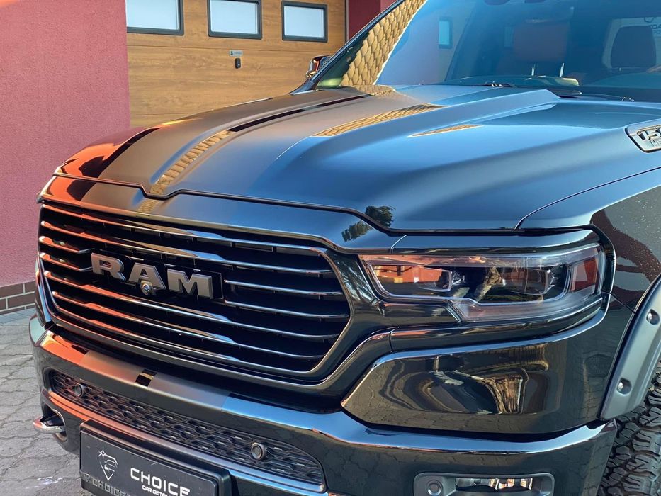RAM 1500 RAM 1500 Longhorn Salon Polska