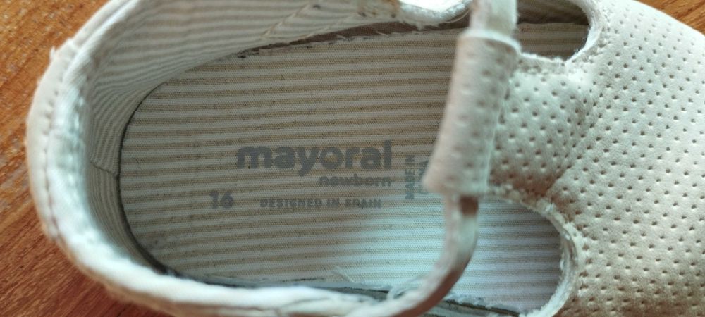 Calçado com velcro p/ recém nascido - MAYORAL