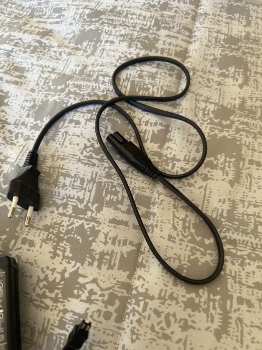 Carregadores para Sony e Portátil - Laptop