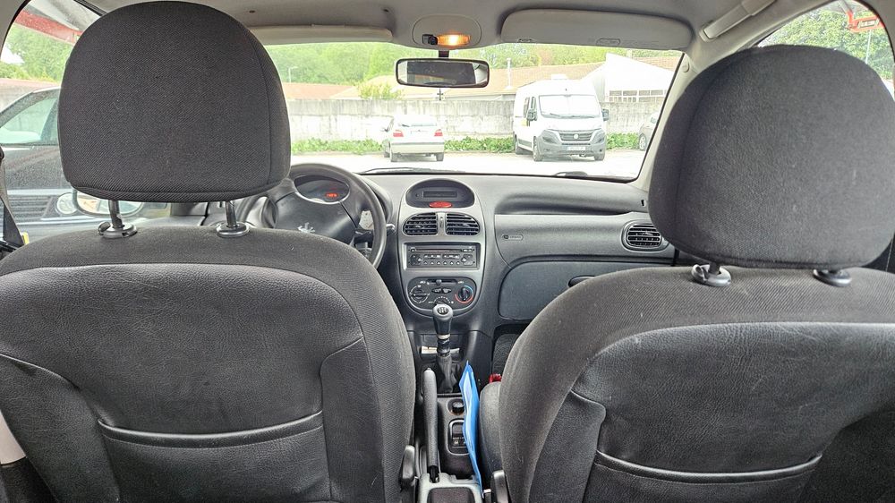 Peugeot 206 SW 2005 com 116.500km