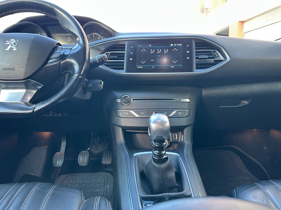 Peugeot 308 1.6HDI Aceito Retoma