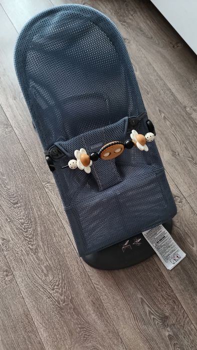 Leżaczek babybjorn mesh