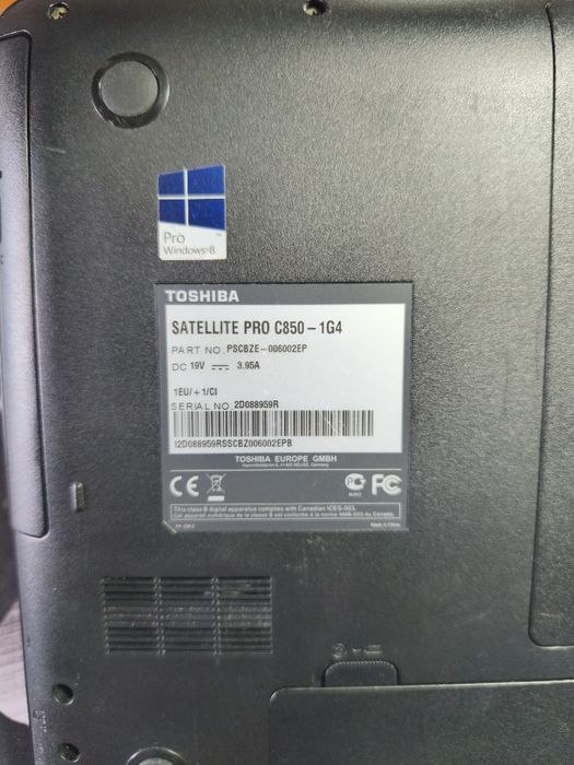 Toshiba Satellite Pro C850 – Performance e Fiabilidade (Pronto a Trabalhar!)