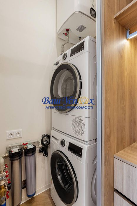 Продаж 2 кім з терасою в центрі . ЖК Pechersk Plaza.