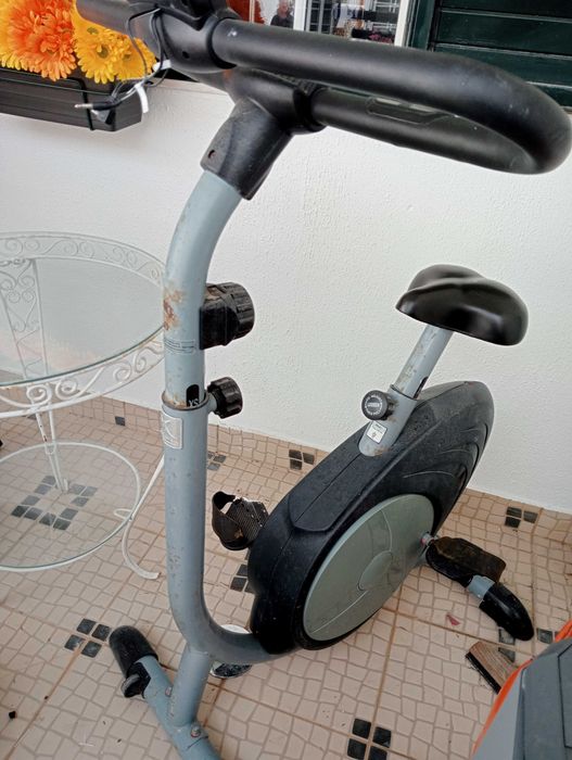 FICA FIT sem sair de casa!!Bicicleta excelente preço