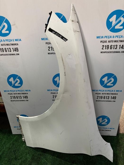 Guarda Lamas esquerdo Mercedes W205 de 2016