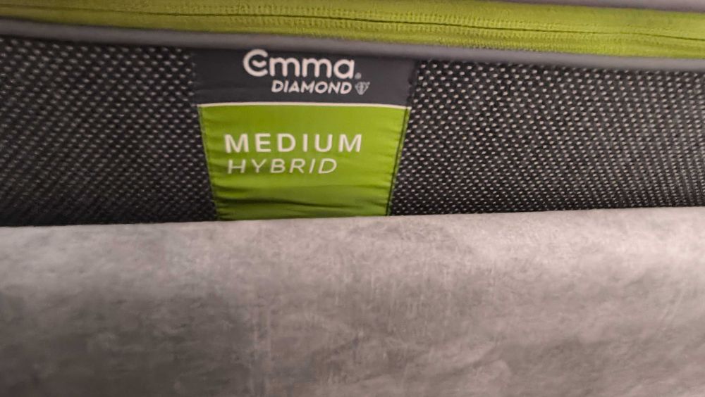 Antarte Double Bed (Integrated Headboard) + Emma Diamond Hybrid Premium Mattress (160x200) — Like New!