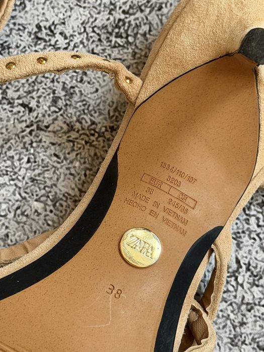 Босоніжки Zara, 38 розмір