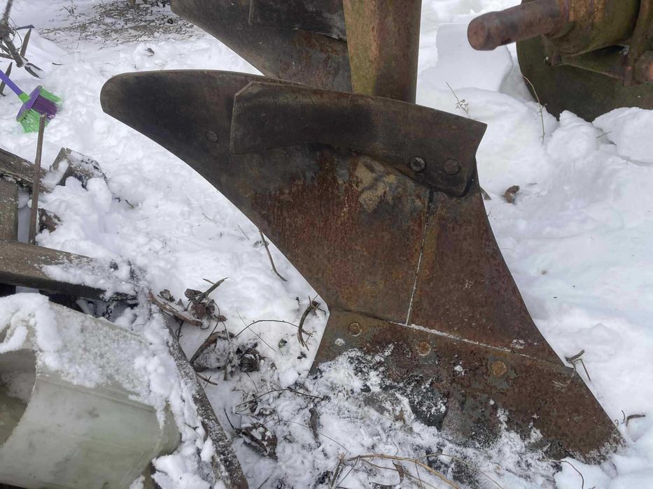 Pług unia grudziądź 3 skibowy