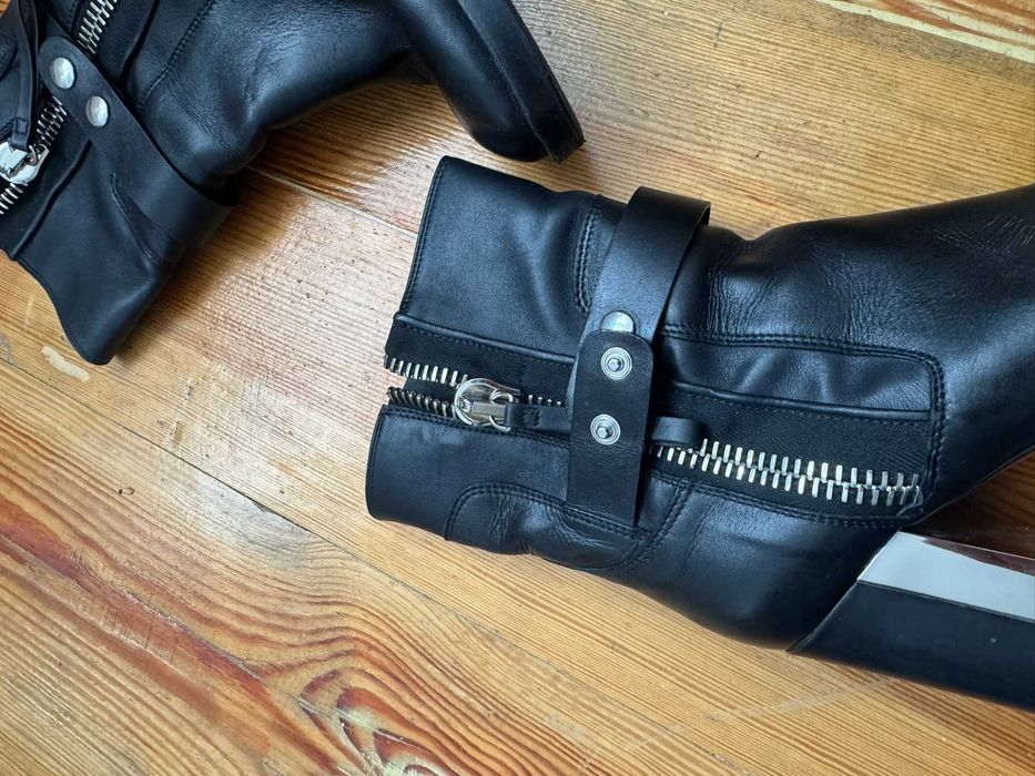 Czarne Skórzane Buty Na Obcasie Grubym/Koturnie Baldinini modne