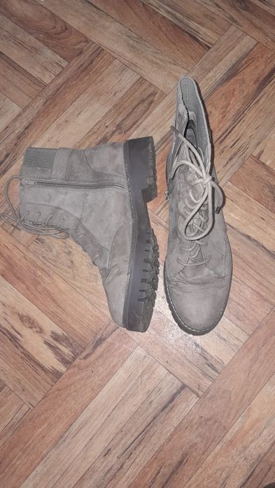 Черевики жіночі PRIMARK 42