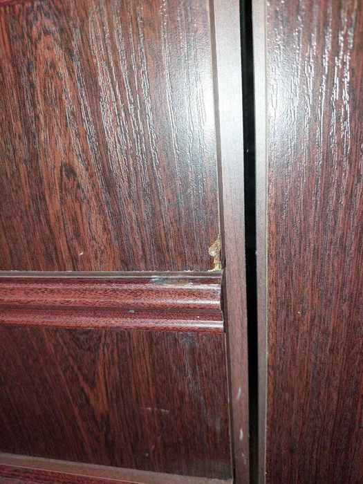 Стенка в комнату