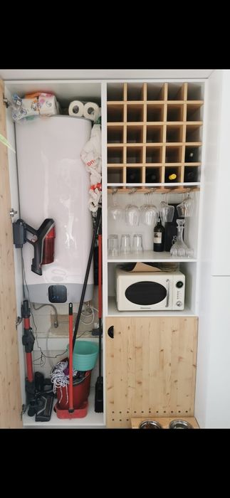 -instalação de termoacomulador ou esquentador
-reparações 
-intervençõ