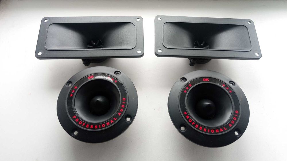 ВЧ динаміки Pioneer 5 Вт 12 Ом.