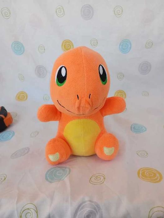 Pokémon peluche charmander