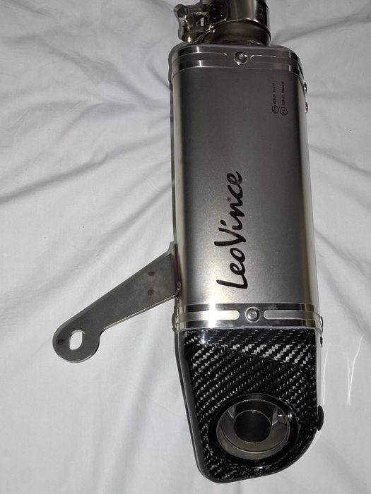 Escape Yamaha mt-09 xsr 900 tracer GT Tipo leovince