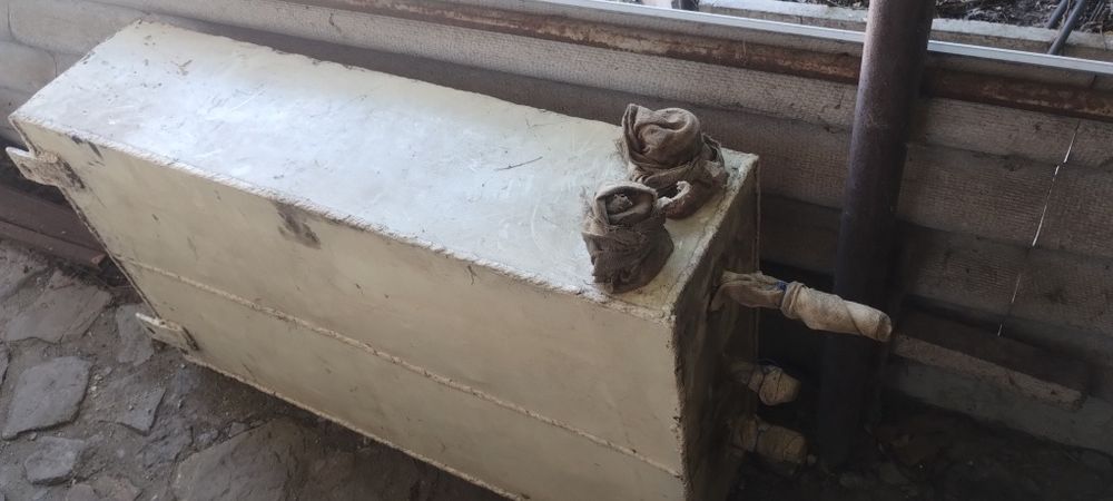 Продам бак металлический