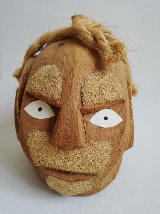 Garrafa em coco brasil
