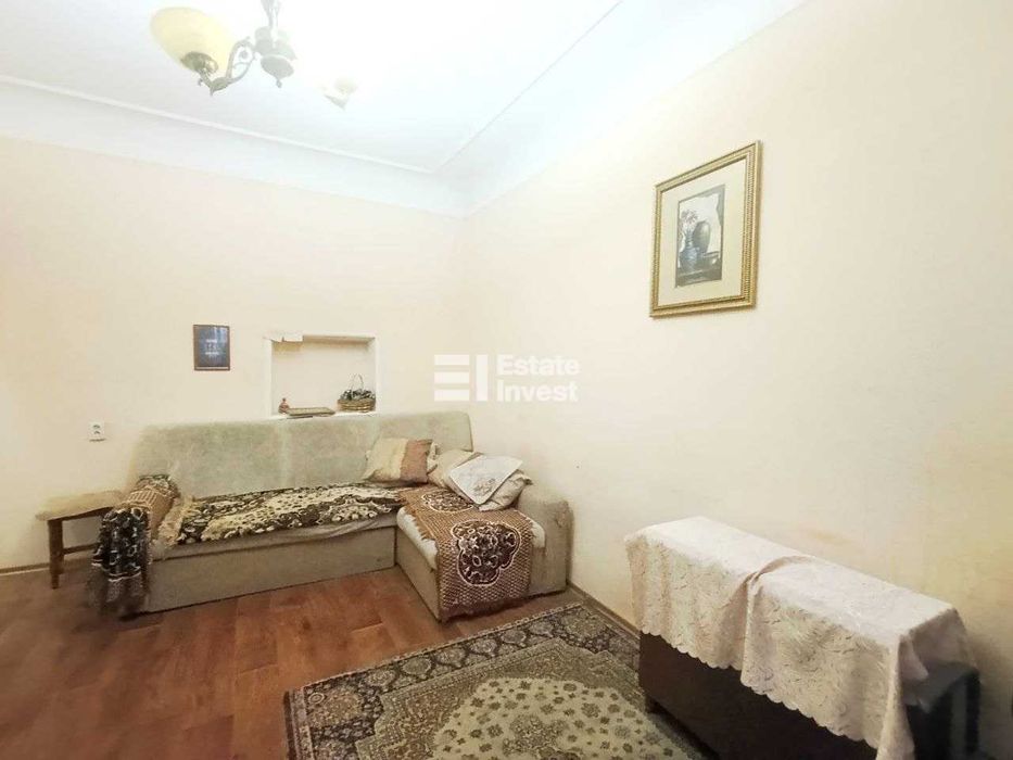 Продам кімнату в двокімнатній квартирі на вул. Григорія Сковороди, 54