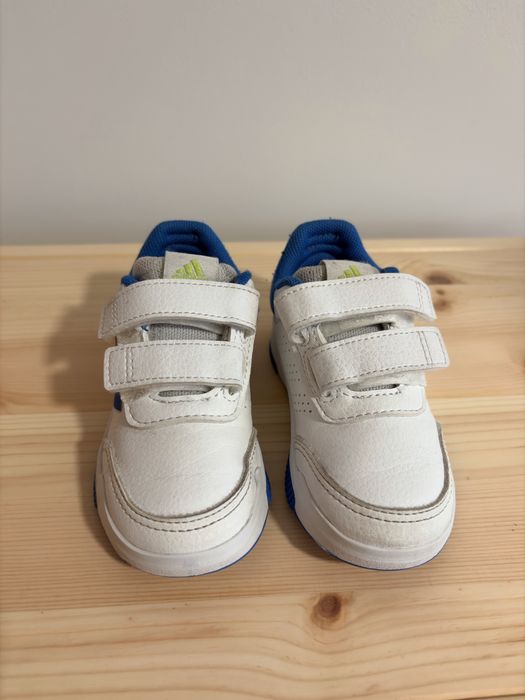 Sapatilha Adidas