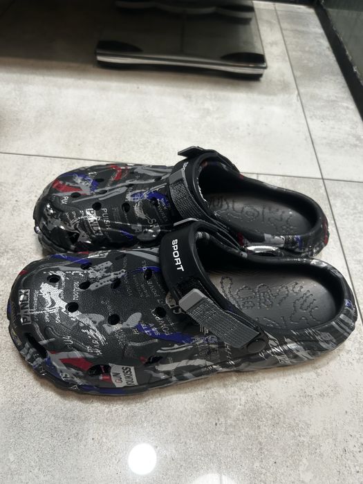 Sprzedam meskie klapki