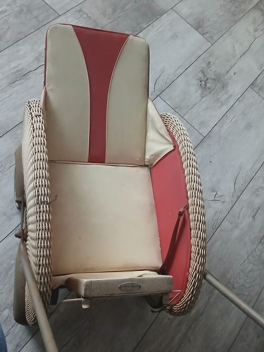 Wózek dla lalki #antyk #kolekcjonerski