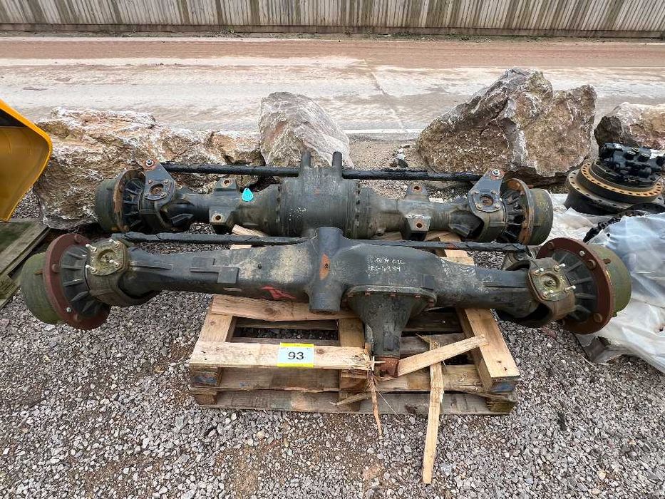 міст передній мост запчастини запчасти JCB 4CX