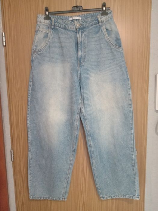 Spodnie typu baggy Cropp