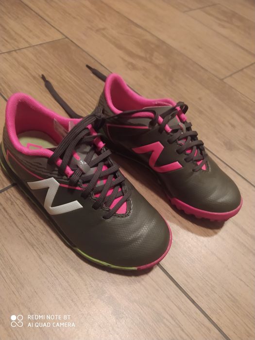 Buciki dziwczęce New Balance rozm. 28