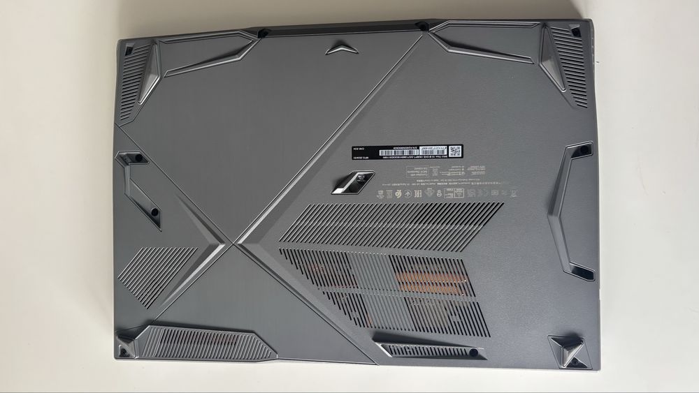 Portatil gaminga MSI