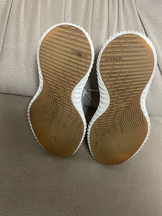 Кросівки Adidas Alphabounce Trainer 42