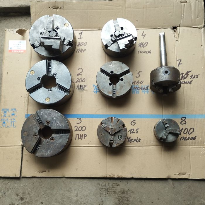 токарні патрони кулачки та різці