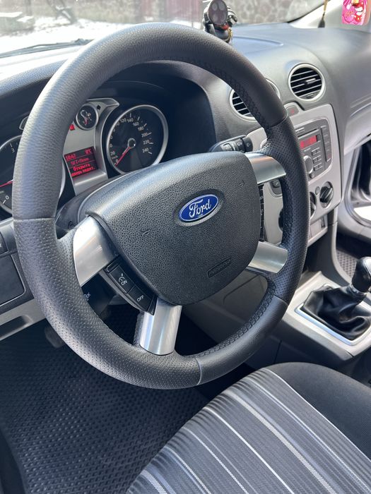 Ford Focus 2 restailing 2008