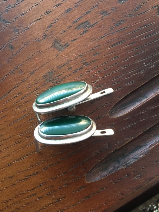 Сережки серебро с малахитом