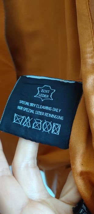 Skórzana kurtka ruda r.36