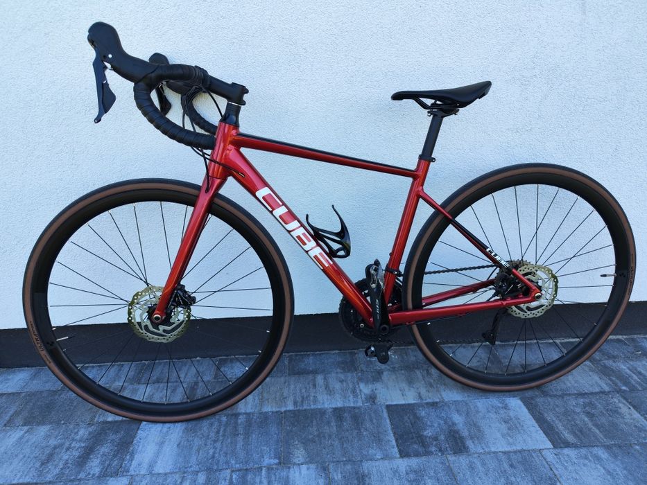 Rower szosowy Cube Attain SL SHIMANO 105, hydrauliczne hamulce S/M  bardzo lekki 10KG