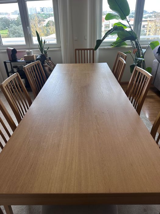 Mesa de jantar extensível