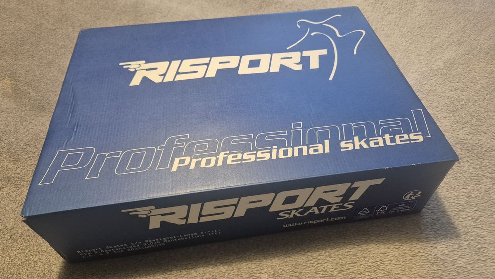 Nowe łyżwy komplet risport electra naostrzone pokrowce ochraniacze