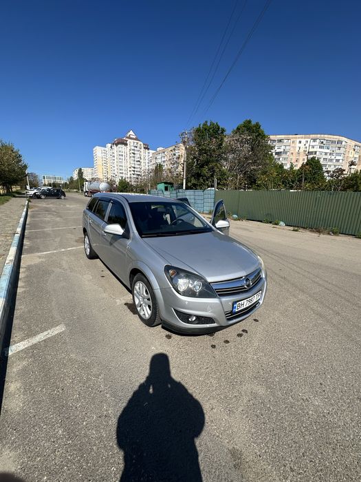 Opel Astra H 1.6