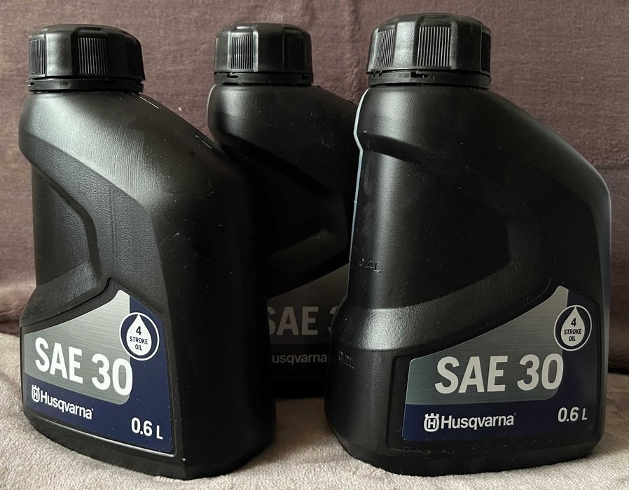 HUSQVARNA SAE 30 0,6l Do Kosiarki Spalinowej Traktora 4-suw (3szt.)