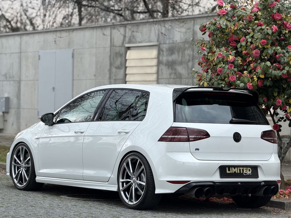 Volkswagen Golf VII 2.0TSI R 300Cv