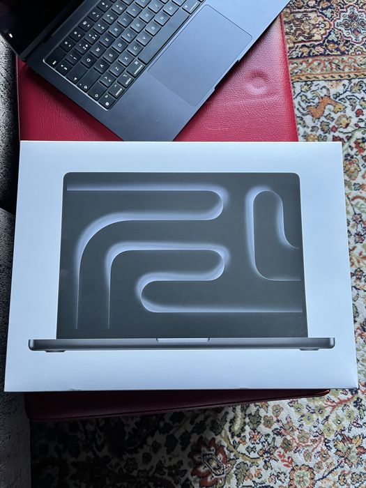 MacBook Pro M4 14" - 512GB / 16GB64751694086402123