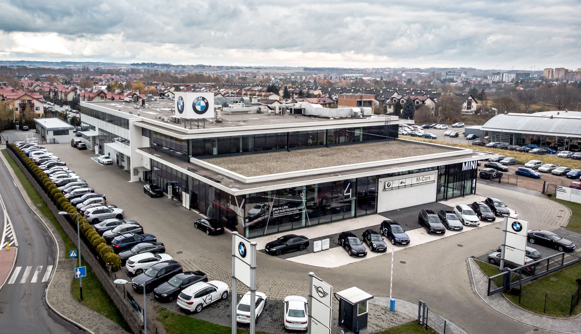 M-CARS AUTORYZOWANY DEALER BMW top banner