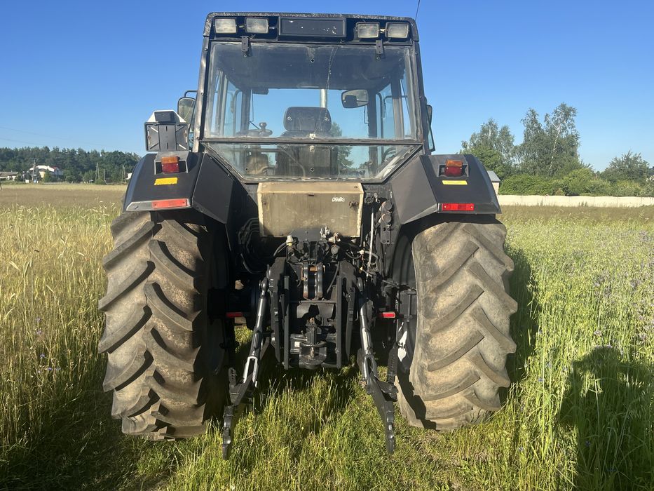 Valtra Valmet 8750