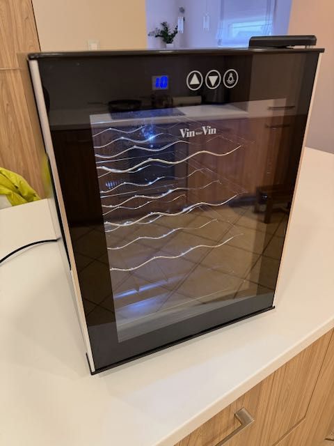 Chłodziarka do wina