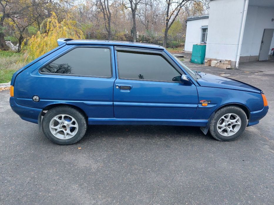 Продам 1102 ЗАЗ Таврия 2001г