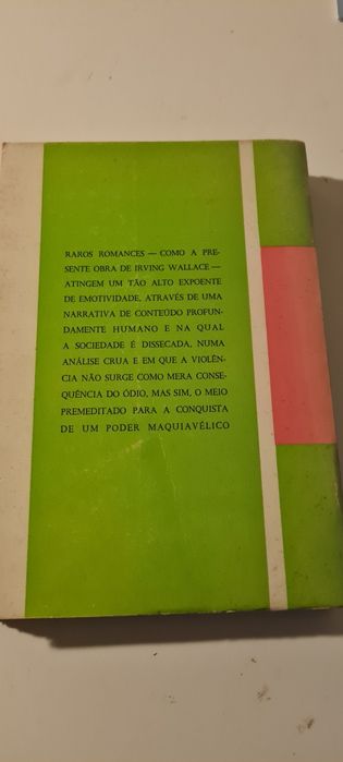O todo poderoso de Irving Wallace