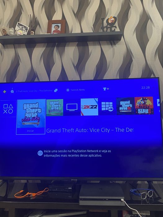 PS 4 usado como novo