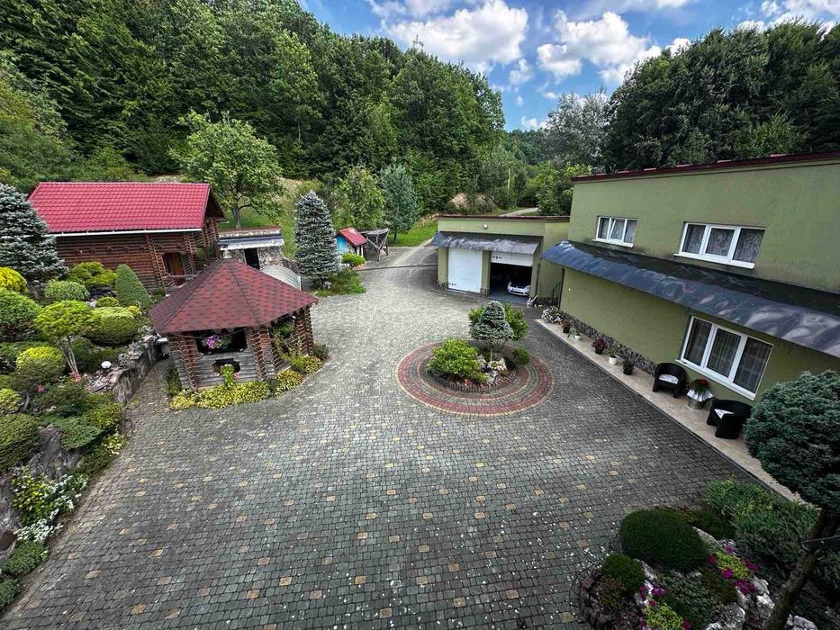 Продається будинок в с. Угля