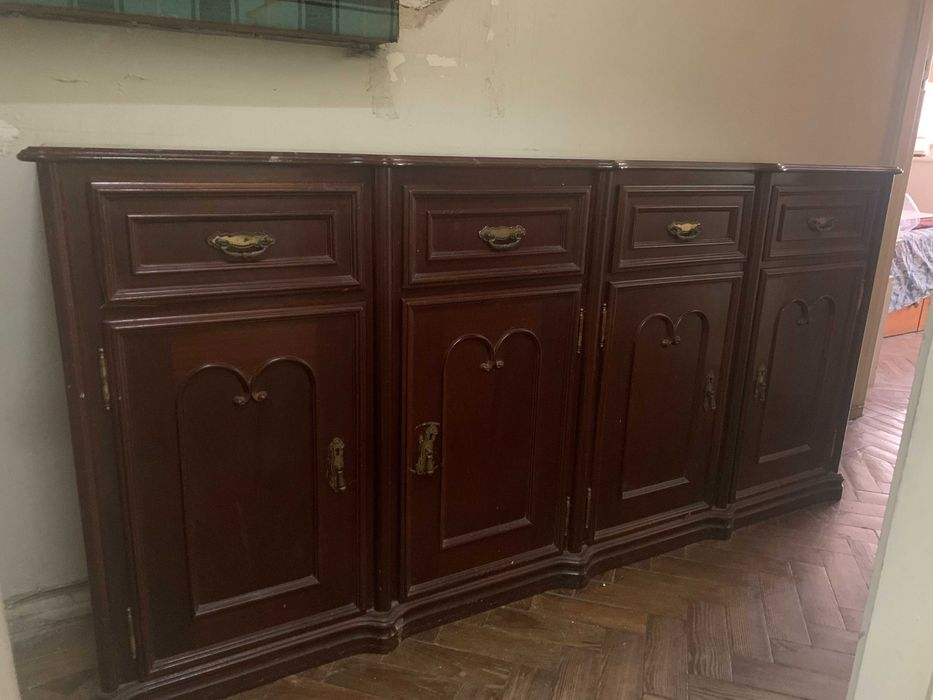 Sideboard / Aparador